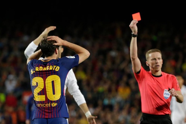 Đánh nguội Marcelo, ngôi sao của Barcelona bị phạt nặng - 1 Sergi Roberto bị cấm thi đấu 4 trận sau hành vi đánh nguội với Marcelo
