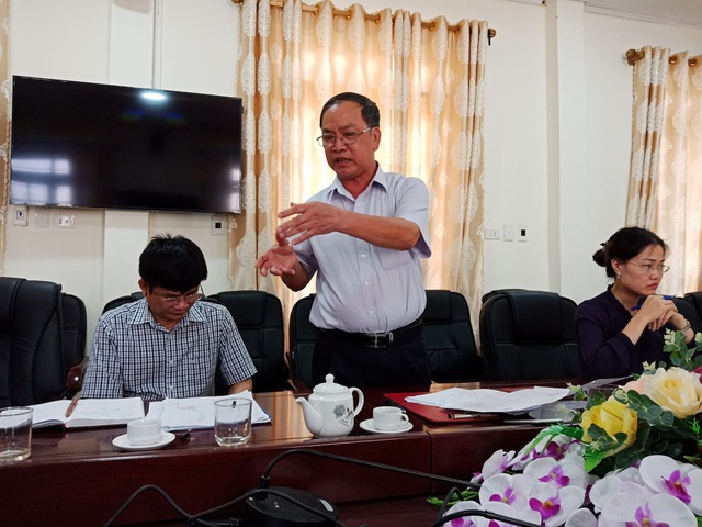 Khi cán bộ công an xây biệt phủ sai phép, chính quyền địa phương đã ở đâu? - 4 Phó Chủ tịch Lê Văn Thao cho rằng, việc để xảy ra sai phạm thuộc trách nhiệm của xã.