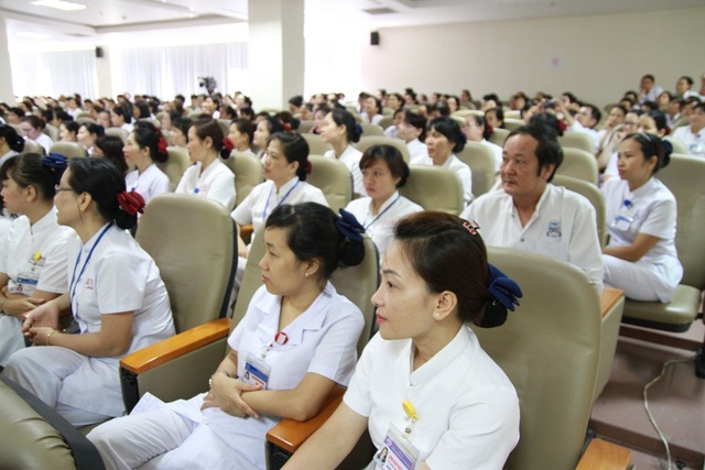 Những hình ảnh thân thiện, trách nhiệm của điều dưỡng Huế - 2 Đội ngũ y dưỡng Bệnh viện Trung ương Huế