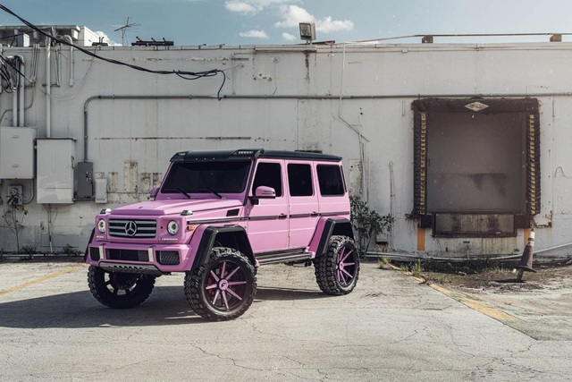 Mercedes-Benz G-Class hồng lạ mắt - 6 Mercedes-Benz G-Class hồng lạ mắt - 6
