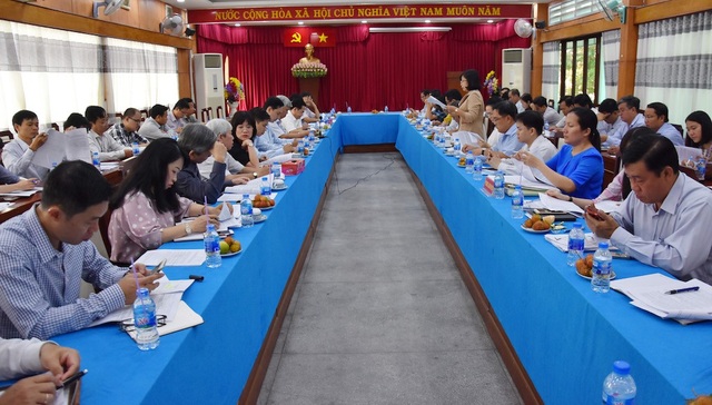 Tổ công tác của UBND TPHCM làm việc với UBND huyện Hóc Môn