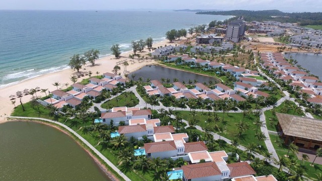 Mua 800 triệu đồng, bán 18 tỷ đồng: Đất đặc khu sốt cực điểm, lãi khổng lồ - 2 Mua 800 triệu đồng, bán 18 tỷ đồng: Đất đặc khu sốt cực điểm, lãi khổng lồ - 2