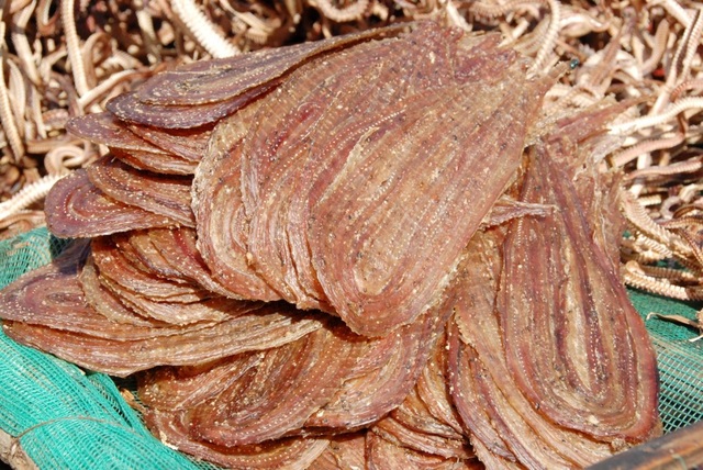 “Khóc thét” với 5 đặc sản không dành cho người yếu tim ở miền Tây - 4 Thành phẩm khô rắn chuẩn bị đóng gói đưa ra thị trường