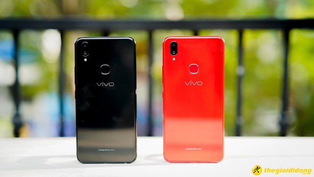 Giá tầm trung với nhiều tính năng, Vivo Y85 "hot" lên từng ngày - 4 Đặt trước Vivo Y85 tại Thế Giới Di Động để nhận tai nghe Bluetooth kháng nước có thời gian hoạt động lên tới 7 tiếng