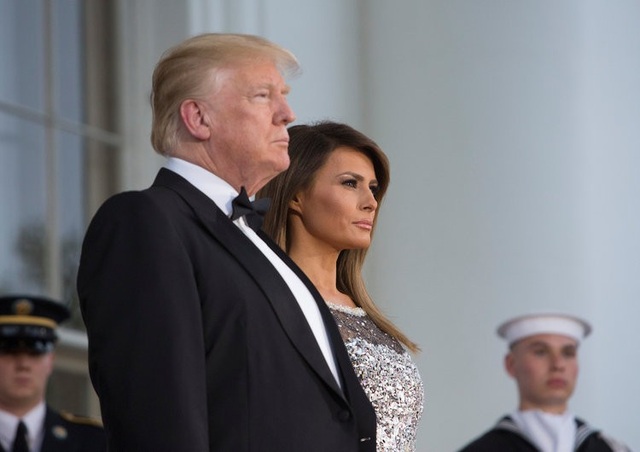 Melania Trump - Đệ nhất phu nhân đặc biệt nhất trong lịch sử Mỹ - 9 Sau bà Jaqueline Kennedy, bà Melania Trump là đệ nhất phu nhân thứ hai của nước Mỹ theo Công giáo. Đây là tôn giáo phổ biến ở Slovenia, nơi bà Melania sinh ra và lớn lên. Điều này khiến chuyến công du của vợ chồng bà tới Vatican hồi tháng 5 năm ngoái có ý nghĩa hết sức đặc biệt. (Ảnh: Getty)