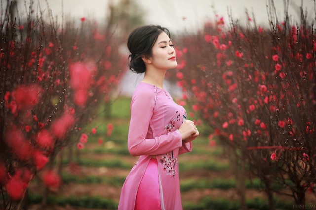Á hậu Thu Phương: Phụ nữ thông minh thấy sức hút từ đàn ông có ý chí - 11 Chị luôn mong muốn theo đuổi hình mẫu nữ doanh nhân thành đạt trong sự nghiệp nhưng vẫn dành đủ thời gian chăm lo cho cuộc sống gia đình từ những điều nhỏ nhất