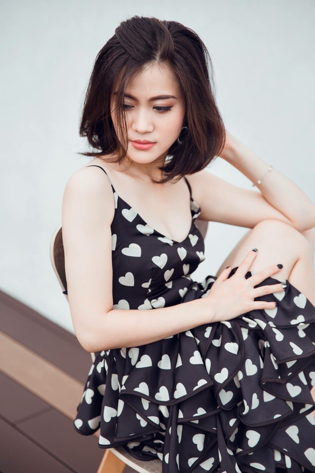 Á hậu Thu Phương: Phụ nữ thông minh thấy sức hút từ đàn ông có ý chí - 9 Á hậu Thu Phương: Phụ nữ thông minh thấy sức hút từ đàn ông có ý chí - 9