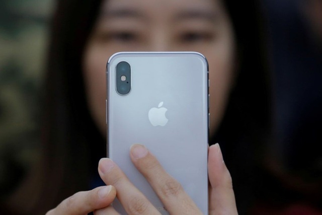iPhone X là điện thoại được khách hàng mua nhiều nhất trong quý vừa qua.