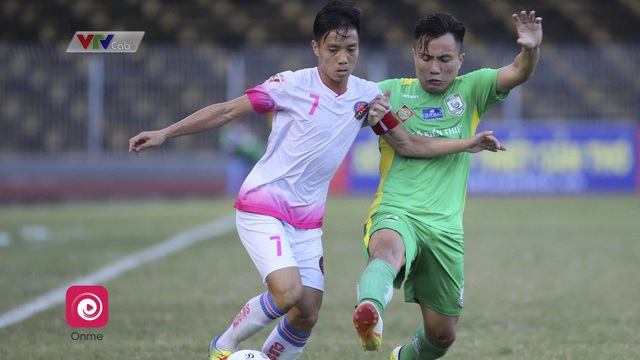 Vòng 9 V-League 1: Xem đại chiến trên Onme - 3 Trước đội bóng có lối chơi khó chịu như XSKT.Cần Thơ thì Sài Gòn FC sẽ gặp rất nhiều khó khăn dù được chơi trên sân nhà. Sài Gòn FC hẳn vẫn chưa quên trận hòa đáng tiếc trước Sanna Khánh Hòa BVN ở vòng 8. Do đó, thầy trò HLV Tài Em sẽ phải rất nỗ lực mới có thể giành trọn 3 điểm trước đội khách đang đạt phong độ cao.