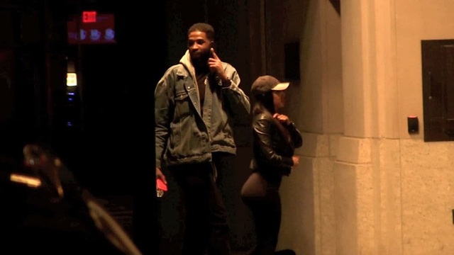 Khloe Kardashian muốn sớm cưới bạn trai bội bạc - 7
Tristan Thompson bị bắt gặp vào khách sạn với gái lạ chỉ ít ngày trước khi Khloe sinh con nhưng sau đó anh đã được bạn gái tha thứ vì thành khẩn và hối lỗi.