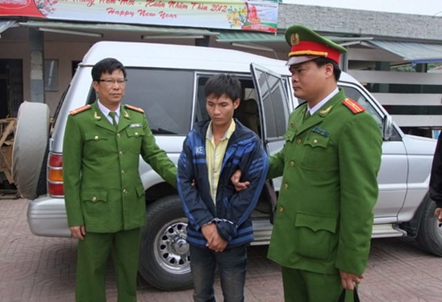 Gặp Trung tá Lê Mạnh Hùng - khắc tinh của tội phạm trốn nã - 4 Rất nhiều đối tượng manh động, nhiều thủ đoạn tinh vi vẫn không qua mắt được Trung tá Hùng cùng đồng đội.