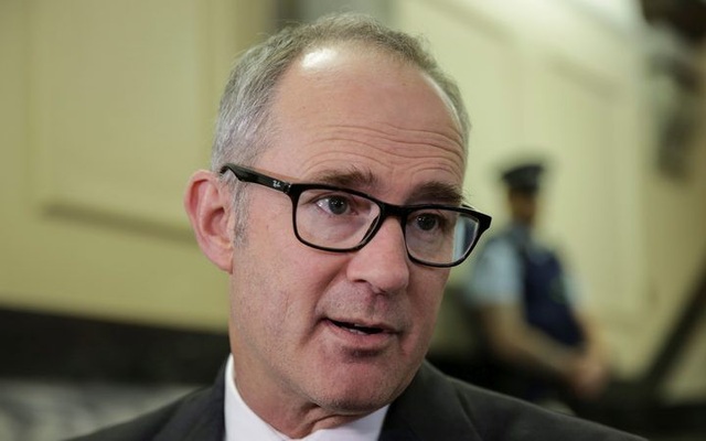 Bộ trưởng New Zealand xin từ chức vì gọi điện trên máy bay - 1
Bộ trưởng Giao thông New Zealand Phil Twyford (Ảnh: RNZ)