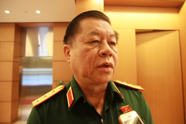 Cương quyết trước việc ngư dân nước bạn vào vùng biển Việt Nam - 1
Thượng tướng Nguyễn Trọng Nghĩa - Phó Chủ nhiệm Tổng cục Chính trị Quân đội nhân dân Việt Nam.