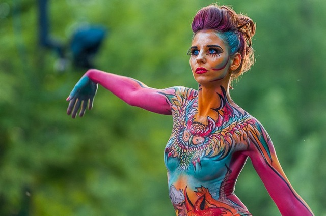Người mẫu “body-painting” và diễn biến cảm xúc trong một ngày làm việc - 1 Ảnh minh họa
