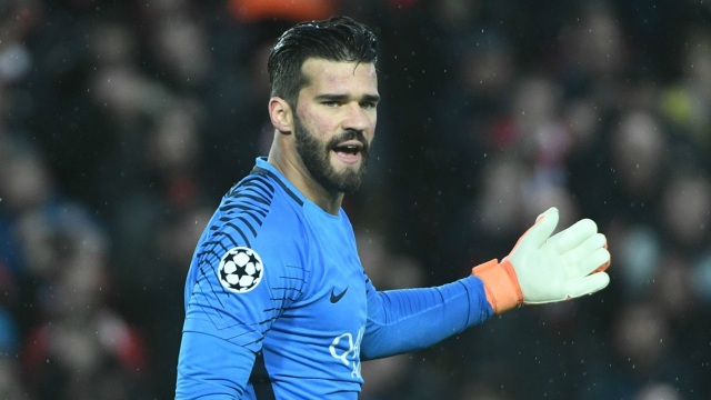 11 cầu thủ xuất sắc nhất Champions League 2017/18: Không có Messi - 1 Alisson Becker là điểm tựa vững chắc của AS Roma