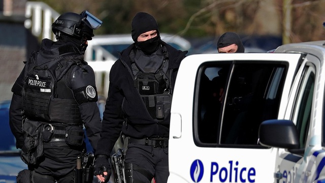 
Cảnh sát Bỉ (Ảnh: Reuters)
