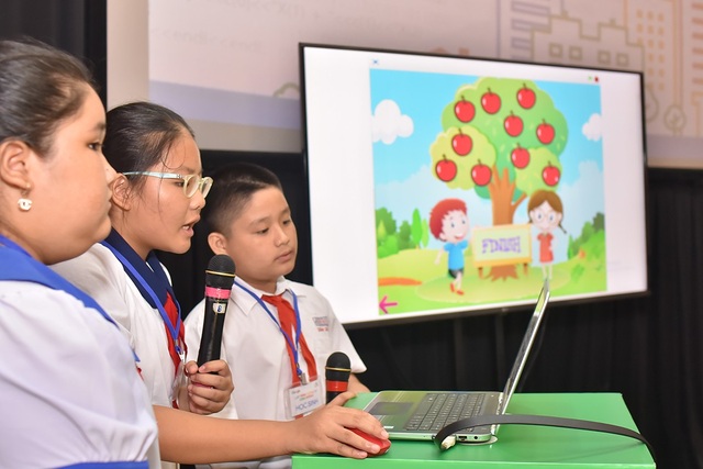 Google lần đầu tiên dạy lập trình Scratch miễn phí cho trẻ em Việt Nam - 2 Một số trẻ em tại địa bàn TPHCM nói về các sản phẩm của mình