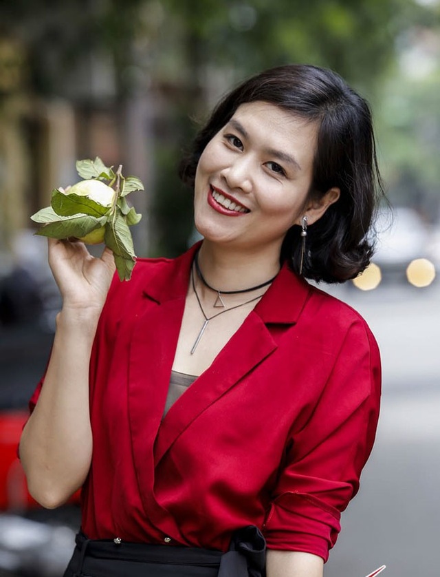 “Sau vai Nguyệt, tôi bị chửi bới, đi chợ còn bị từ chối bán hàng…” - 6 Hà Hương hiện tại hạnh phúc với cuộc sống an yên bên chồng và hai con (Ảnh: Bin Leo).