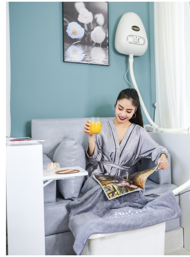 Ca nương Kiều Anh từng ám ảnh chuyện vòng 1 sau sinh - 4 Hiện tại, cô đã lấy lại vóc dáng sau một thời gian kiên trì áp dụng các phương pháp làm đẹp một cách khoa học.