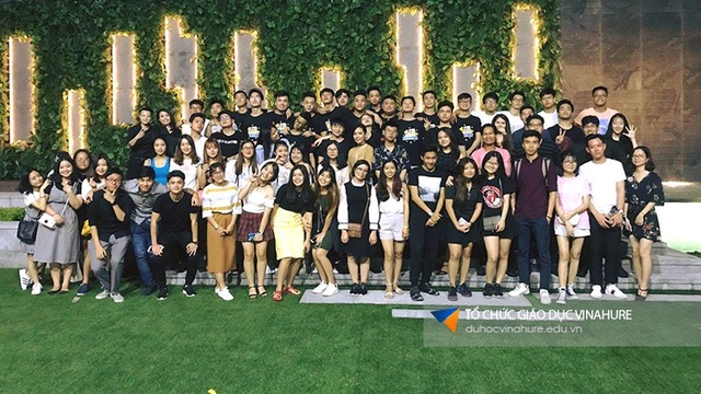 Du học Singapore 2018 nhận ngay bằng Anh Quốc danh tiếng cùng MDIS - 2
Sinh viên Việt Nam theo học tại trường