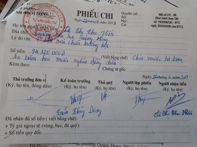 Hiệu trưởng “giam” học sinh vì không đóng đủ tiền tiếp tục bị tố tham ô tài sản - 2 Phiếu chi gần 95 triệu đã được bà Hiền nhận nhưng không xây dựng phòng học.