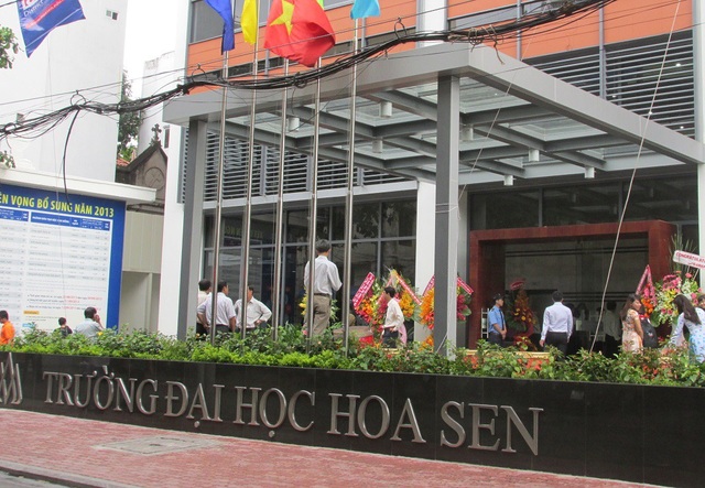 Sôi động chuyện mua bán trường đại học - 1 Trường ĐH Hoa Sen- một trường ĐH tư có tiếng sắp có chủ đầu tư mới trong một thương vụ lên đến ngàn tỷ