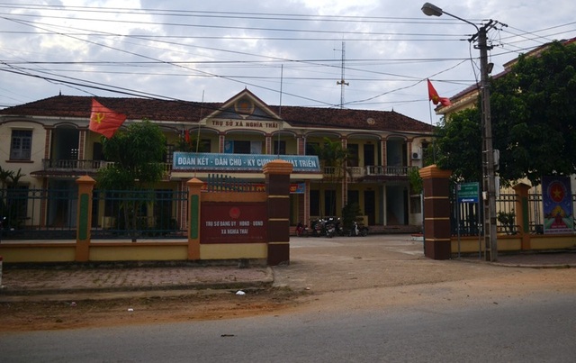 Nguyên Bí thư và Chủ tịch xã bị bắt vì giao đất sai thẩm quyền - 1
UBND xã Nghĩa Thái - nơi ông Thái Doãn Tồn - nguyên Bí thư Đảng ủy và ông Phan Xuân Thủy - nguyên Chủ tịch UNND xã đã từng làm việc