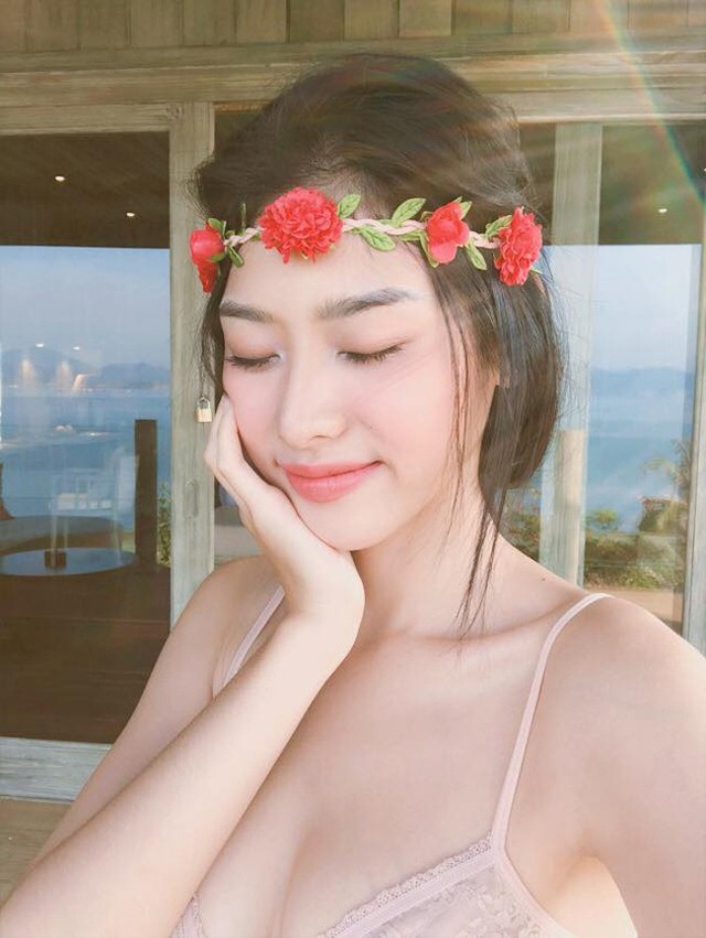 3 năm không gặp, "bản sao Chi Pu" giờ còn nuột nà hơn cả bản chính - 19
Nhưng trên tất cả, Ngọc San dành trọn niềm đam mê cho múa và đó cũng là lý do cô theo học trường múa.