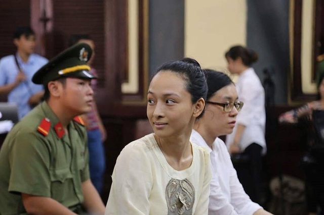 Ông Cao Toàn Mỹ nói gì về việc phục hồi vụ án Phương Nga? - 2 Phương Nga tại phiên tòa tháng 6-2017.