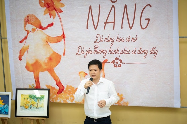 Tiến sĩ nha khoa Nguyễn Phú Hòa: “Tình yêu nghệ thuật giúp bác sĩ dễ cảm thông với người bệnh” - 5 TS.BS nha khoa Nguyễn Phú Hòa phát biểu tại Lễ trao giải.