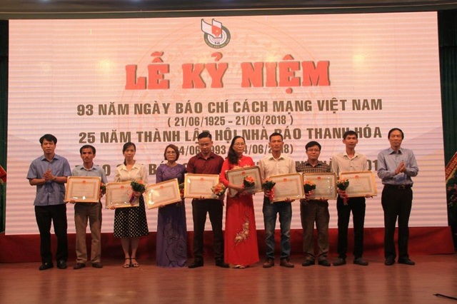 Báo Dân trí đoạt 2 giải B giải Báo chí Trần Mai Ninh - 1 Các tác giải đoạt giải B giải Báo chí Trần Mai Ninh 2017.