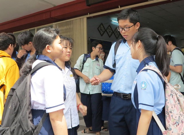 Đề thi đã tiến, dạy học vẫn còn... giậm chân! - 2 Việc dạy học ở trường thay đổi còn chậm, chưa bắt nhịp kịp với sự đổi mới trong kiểm tra đánh giá