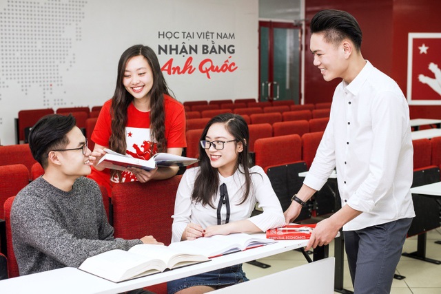 Mùa thi đến gần, mách nhỏ phụ huynh những cách biến “áp lực” thành “động lực”! - 4
Cơ hội nhận bằng Anh Quốc ngay tại Việt Nam.