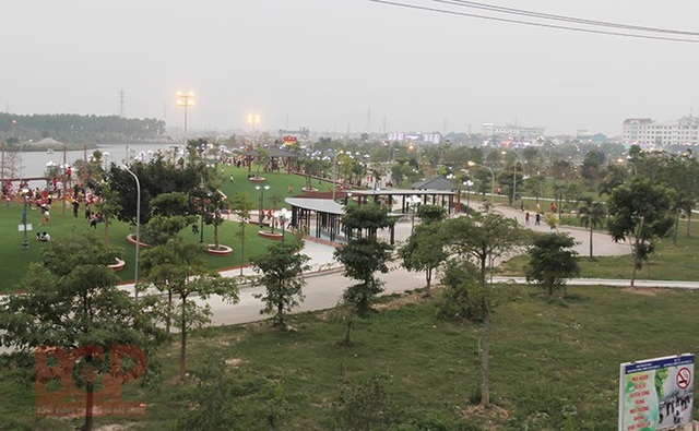 Bắc Giang: “Xẻ” cả công viên cho sếp doanh nghiệp “mượn” làm dự án sân tập golf! - 1
Công viên Hoàng Hoa Thám là công viên trung tâm của tỉnh Bắc Giang. (Ảnh: Cổng thông tin điện tử tỉnh Bắc Giang).