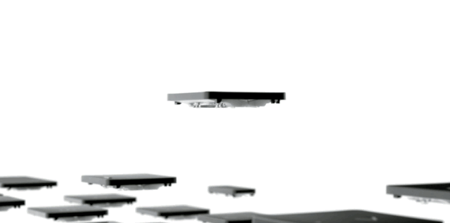 Apple sửa lỗi kẹt phím trên MacBook khiến fan mừng "rơi nước mắt" - 3 Thiết kế bàn phím butterfly trên các dòng MacBook đời mới giúp máy đạt độ mỏng ấn tượng, nhưng lại tiềm ẩn nguy cơ kẹt phím rất cao nếu có vật thể lọt xuống bên dưới.