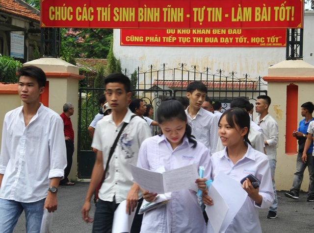 Thanh Hóa: Có 9 thí sinh đạt điểm 10, đều là môn Giáo dục công dân - 1 Thanh Hóa công bố điểm thi THPT quốc gia năm 2018