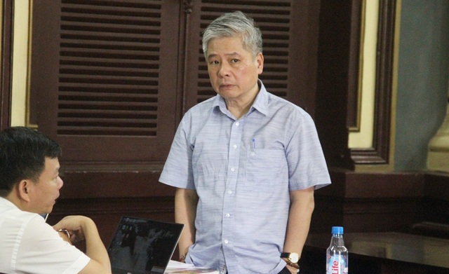 Đề nghị làm rõ những tài liệu mật trong vụ án Đặng Thanh Bình - 1 Bị cáo Đặng Thanh Bình từ chối 1 luật sư.