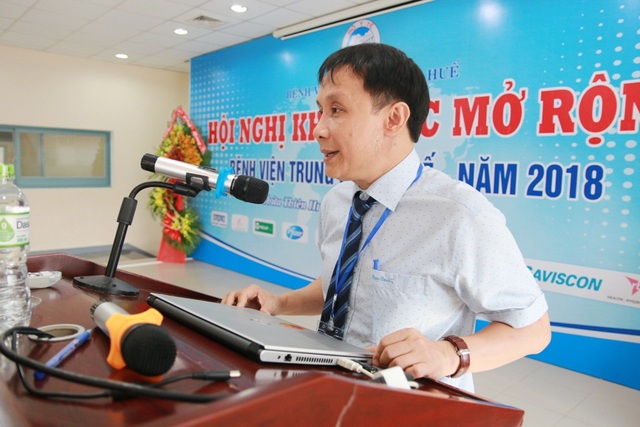 GS.TS Phạm Như Hiệp, Giám đốc Bệnh viện Trung ương Huế Huế phát biểu tại Hội nghị