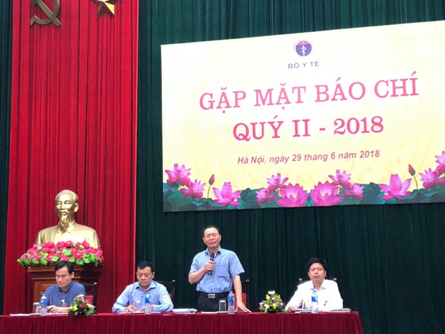 Bộ Y tế “phản pháo” ý kiến dùng mức giá gấp 100 lần xây dựng viện phí - 2
Quang cảnh buổi gặp gỡ cung cấp thông tin báo chí sáng 29/6.