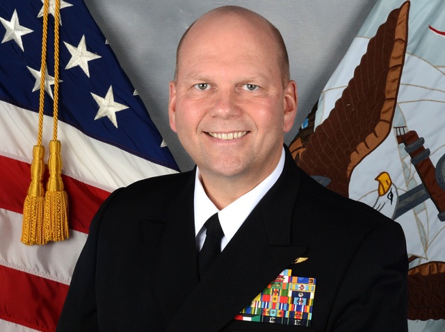 Phó đô đốc Mỹ nói về việc Việt Nam tham gia tập trận RIMPAC - 1 Tướng John D. Alexander (Ảnh: Quân đội Mỹ)