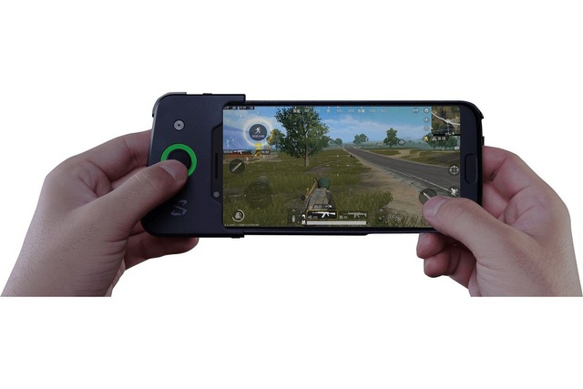 Những mẫu smartphone xách tay độc đáo về Việt Nam trong tháng 6 - 4 Những mẫu smartphone xách tay độc đáo về Việt Nam trong tháng 6 - 4