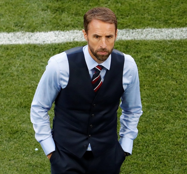 Bỗng nhiên áo gi-lê nam bán "đắt như tôm tươi" nhờ World Cup - 1 HLV Gareth Southgate