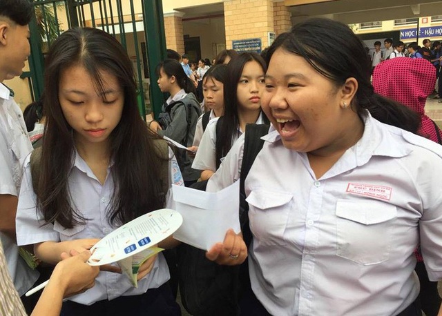 Đỗ trường chuyên nhưng muốn "rớt" xuống trường thường - 2 Học sinh có thể bỏ trường chuyên để xét vào lớp 10 thường theo nguyện vọng đã đăng ký