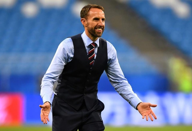 Trước thềm bán kết World Cup, áo gi-lê nam cháy hàng tại Anh - 1 Huấn luyện viên của đội tuyển Anh - Gareth Southgate