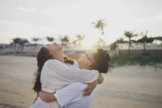 Chuyện tình chàng “cưa đổ” nàng bằng 30 ly trà sữa - 4 Chuyện tình chàng “cưa đổ” nàng bằng 30 ly trà sữa - 4