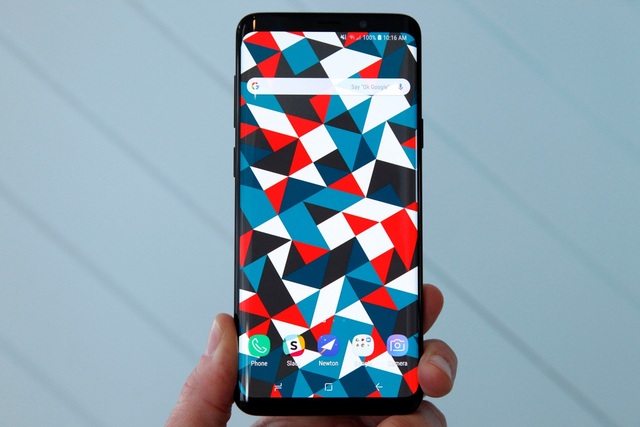 Samsung Galaxy S10 có tới 5 camera, ra mắt đầu tháng 2? - 1 Samsung Galaxy S9+