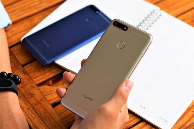 Điện thoại giá mềm của Honor chính thức lên kệ tại Việt Nam - 1 Phân khúc người trẻ dùng smartphone tại Việt Nam đang gia tăng nhanh chóng