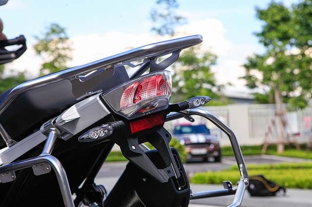 BMW R1200 GS 2018 khởi điểm từ 590 triệu đồng - 12 BMW R1200 GS 2018 khởi điểm từ 590 triệu đồng - 12
