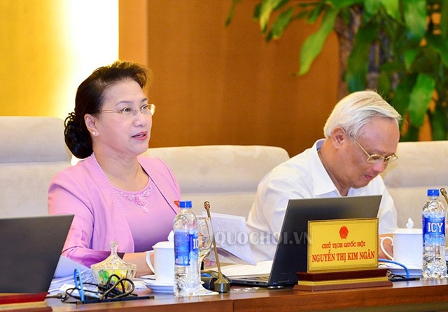 Xử lý tài sản bất minh: Không lẽ "ông" Thanh tra Chính phủ kiện "ông" Bộ trưởng? - 2 Chủ tịch Quốc hội Nguyễn Thị Kim Ngân yêu cầu giải trình đầy đủ với lý lẽ thuyết phục để xin ý kiến Bộ Chính trị về việc xử lý tài sản bất minh