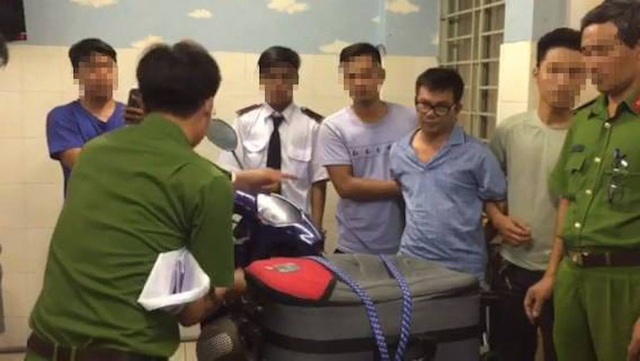 Đánh sập 2 đường dây ma tuý cực “khủng” ở Sài Gòn, thu 218 bánh heroin - 1 Đối tượng trong đường dây bị bắt